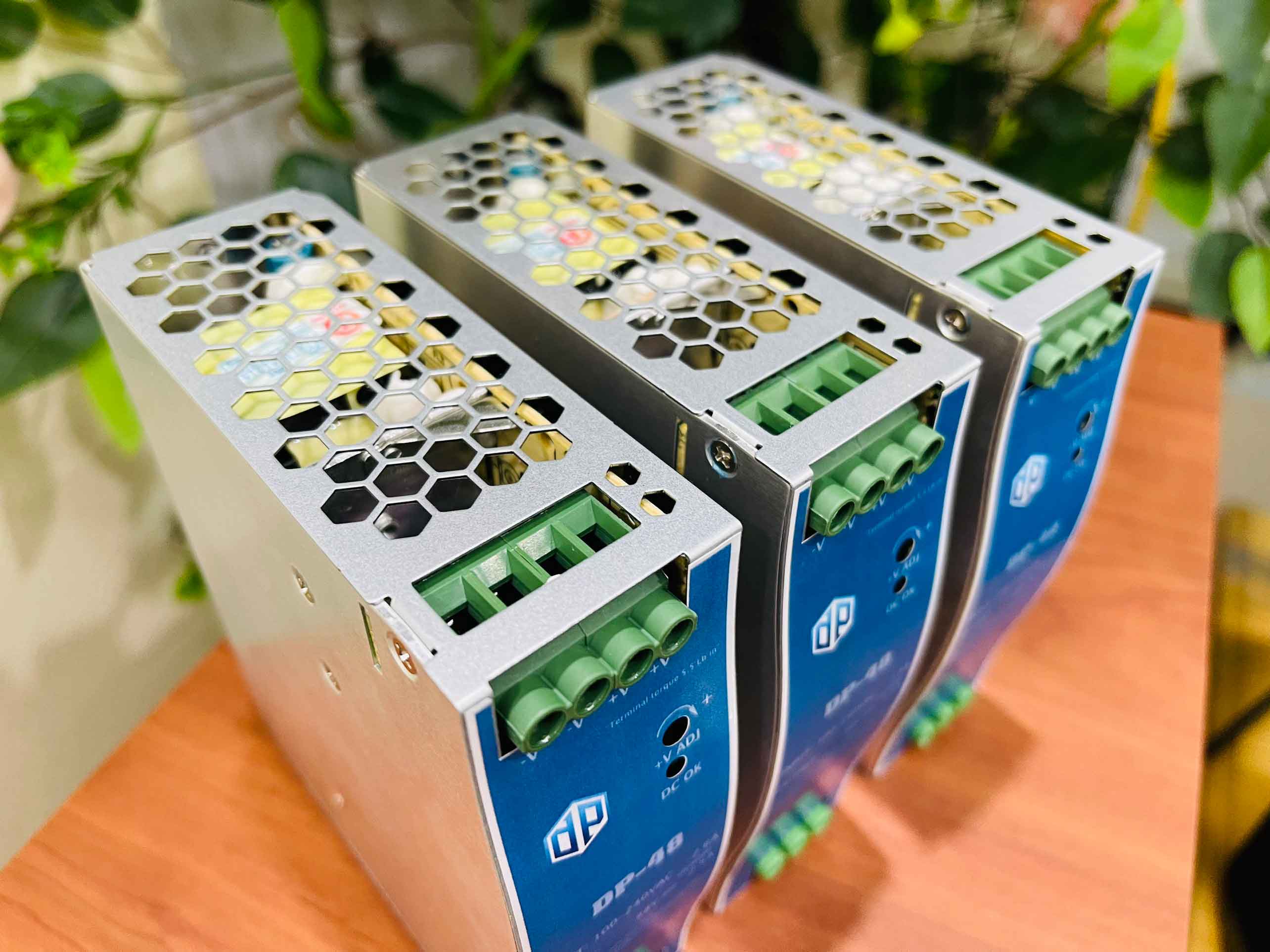 Nguồn 48V DP-48 cho máy chủ NIM